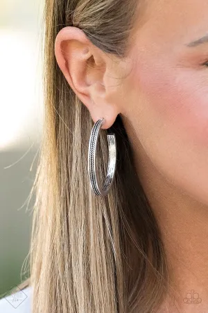 Paparazzi Accessories  - Jungle Stride #E84 Peg - Silver Earrings